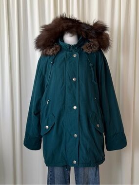 90s Vintage Forecaster of Boston Winter Parka Jacket Fur Trim Hood Size M.